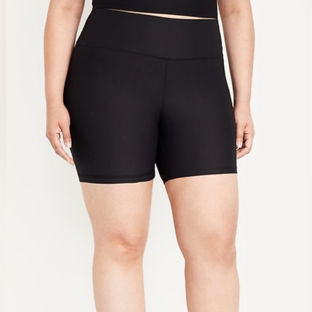 EUC Old Navy Active Powersoft Ribbed High Rise Biking Shorts - Go Dry Black XL